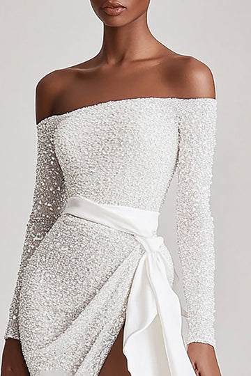 Robe de graduation à paillettes à épaules dénudées avec manches longues